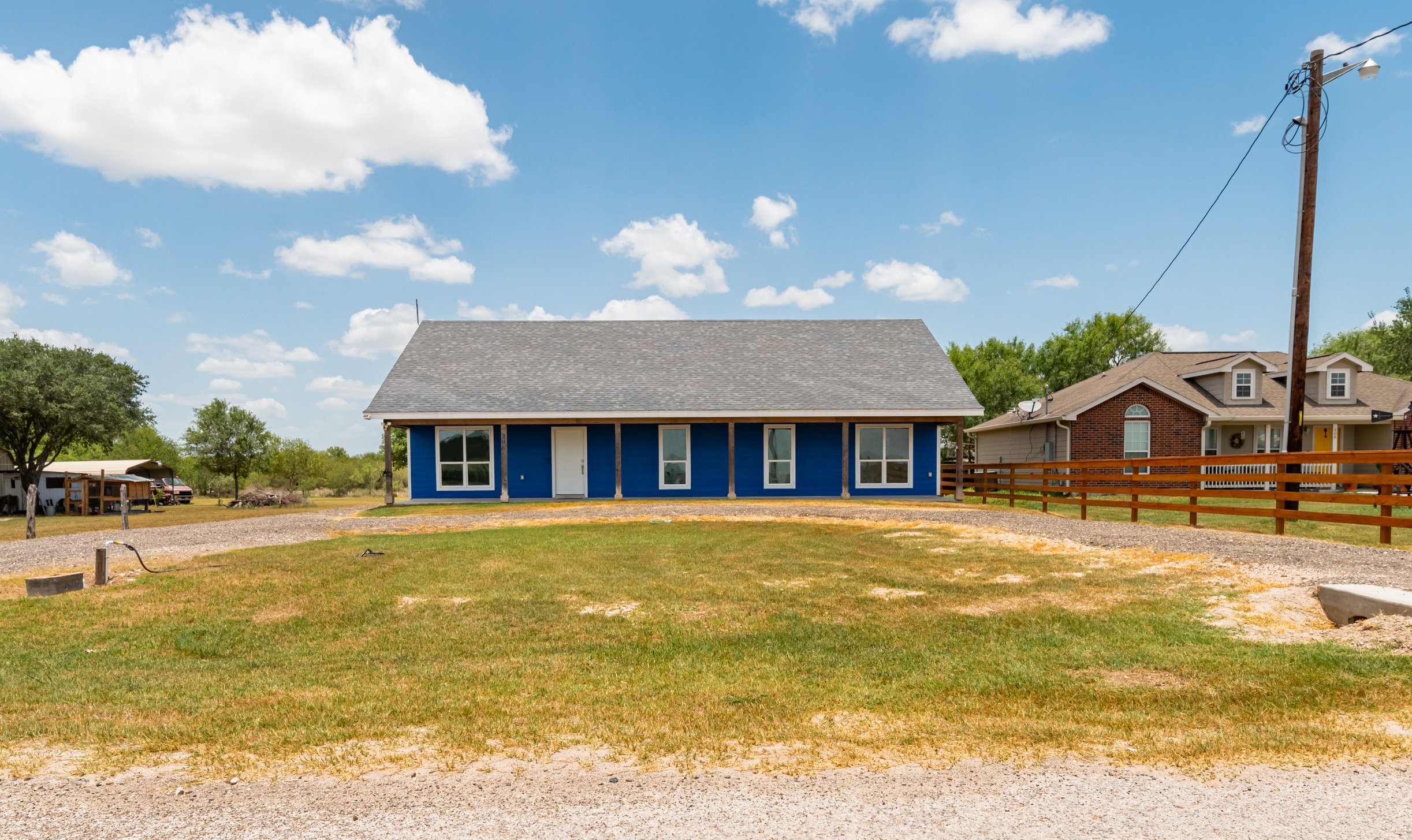 Exterior of 206 County Road 2180 East